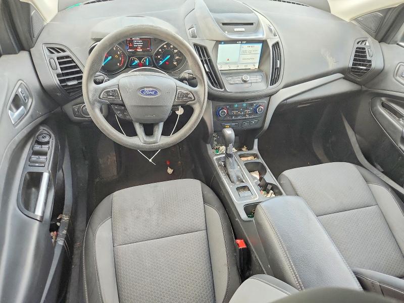 Photo 8 from auction – 2017 FORD ESCAPE with VIN 1FMCU0GDXHUC82528
