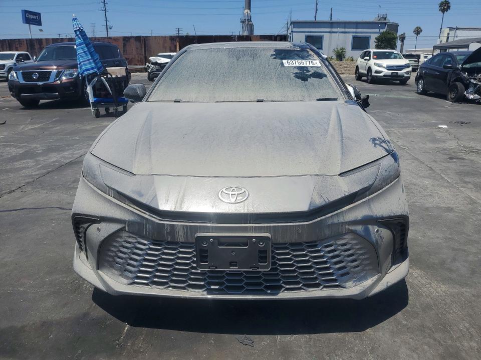 Photo 5 from auction – 2026 TOYOTA CAMRY with VIN 4T1DAACK7TU698066