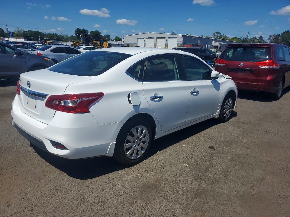 Photo 3 from auction – 2017 NISSAN SENTRA with VIN 3N1AB7AP2HY278017