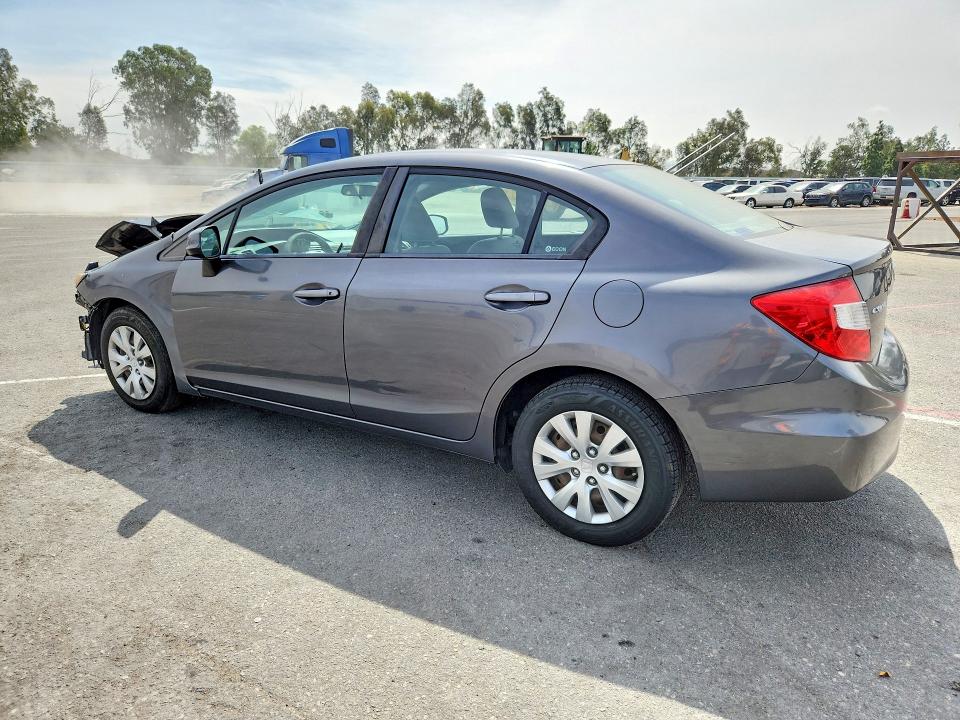 Photo 2 from auction – 2012 HONDA CIVIC with VIN 2HGFB2F52CH333871