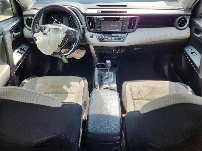 Photo 8 from auction – 2017 TOYOTA RAV4 with VIN JTMWFREV3HJ716561