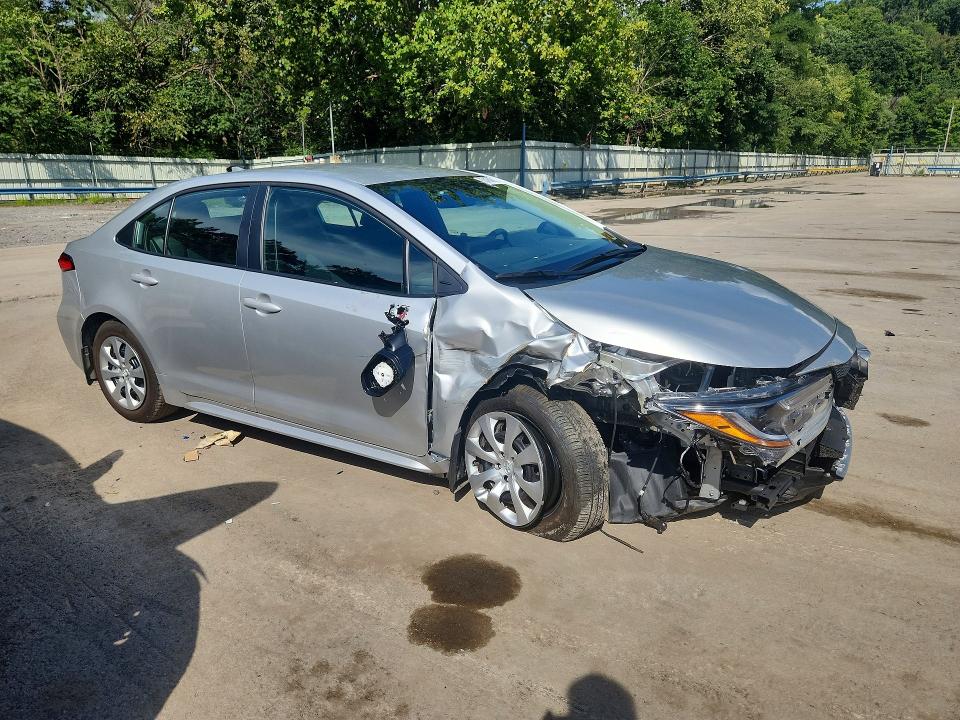 Photo 4 from auction – 2025 TOYOTA COROLLA with VIN 5YFB4MDE0SP349663