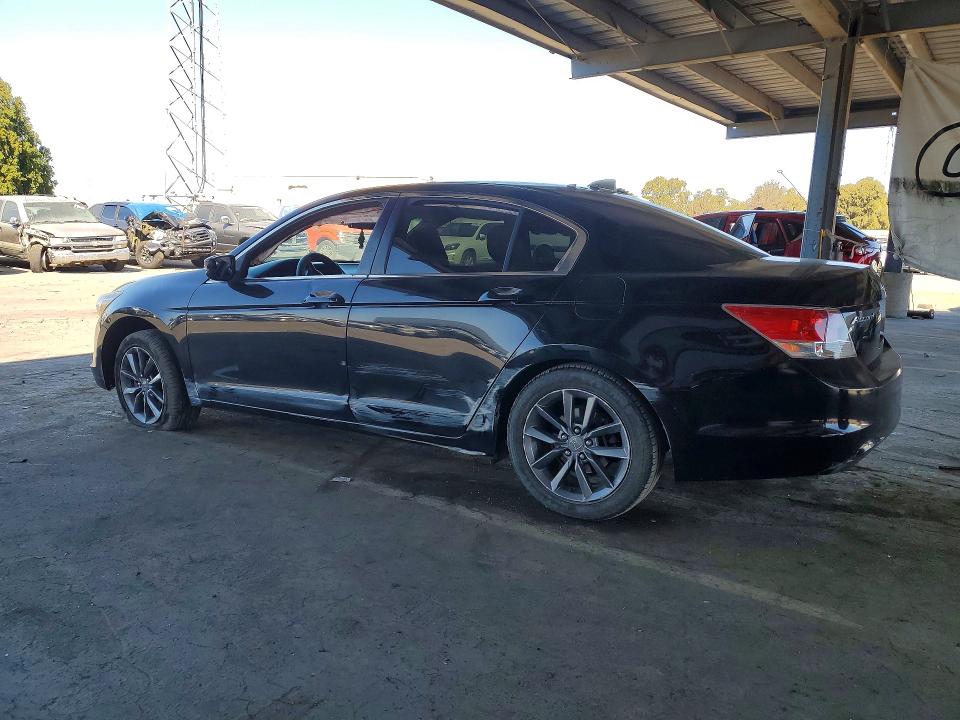 Photo 2 from auction – 2010 HONDA ACCORD with VIN 1HGCP2F74AA017387