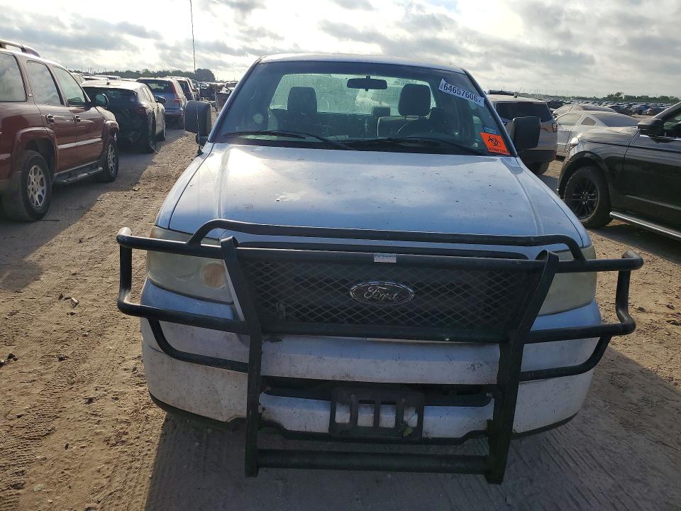 صورة رقم 5 من المزاد - 2005 FORD F150 مع VIN 1FTRF12205NA95602