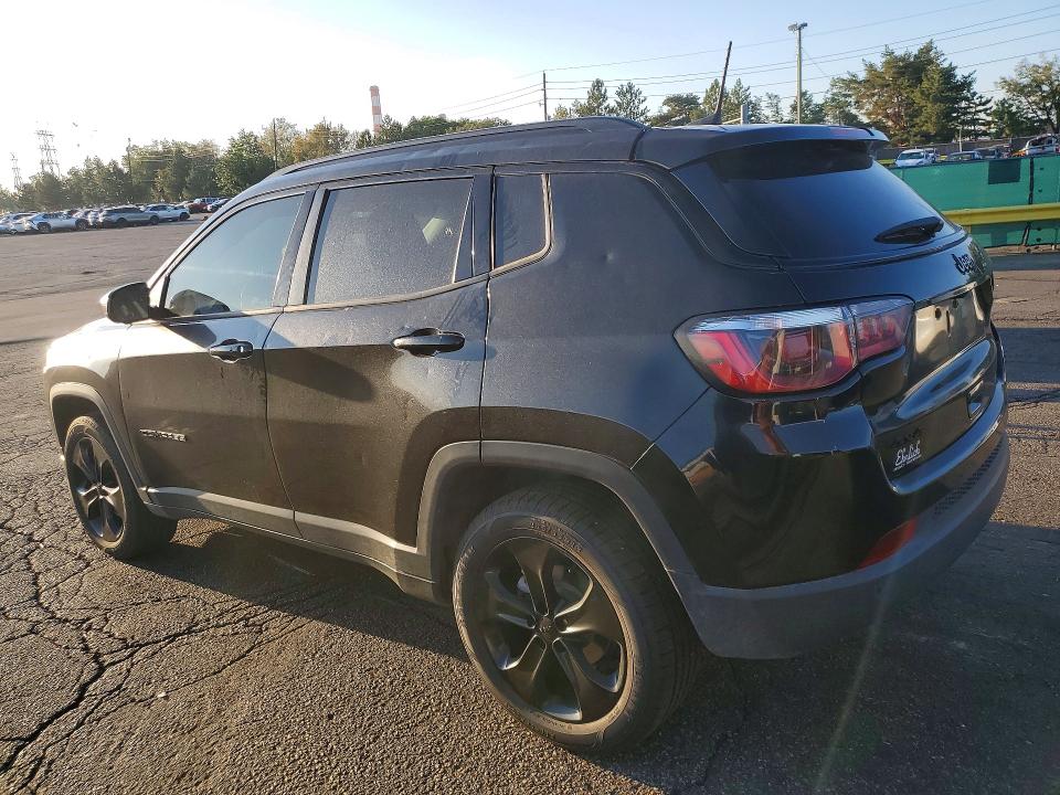 Photo 2 from auction – 2019 JEEP COMPASS with VIN 3C4NJDBB6KT621337
