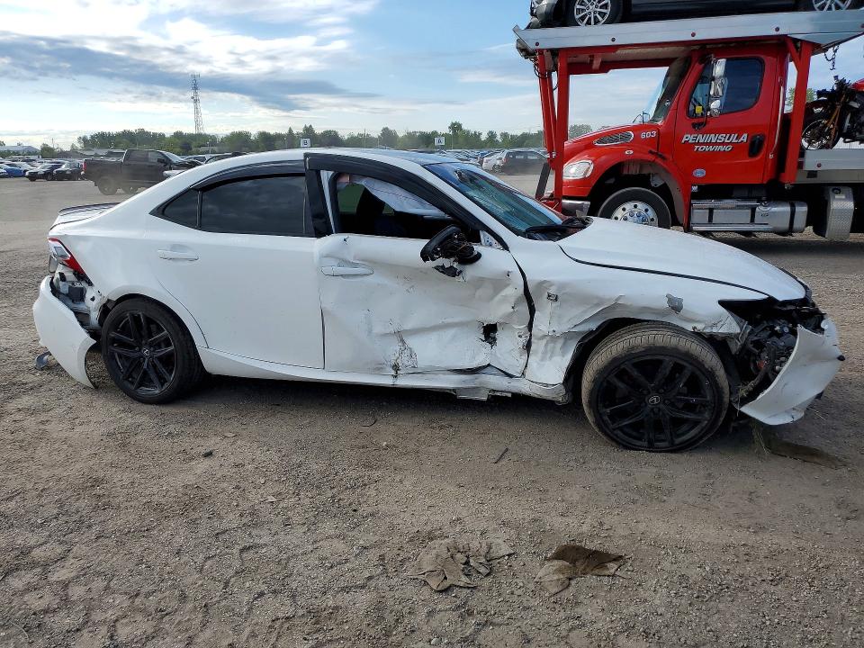 Photo 4 from auction – 2014 LEXUS IS with VIN JTHCF1D25E5007774