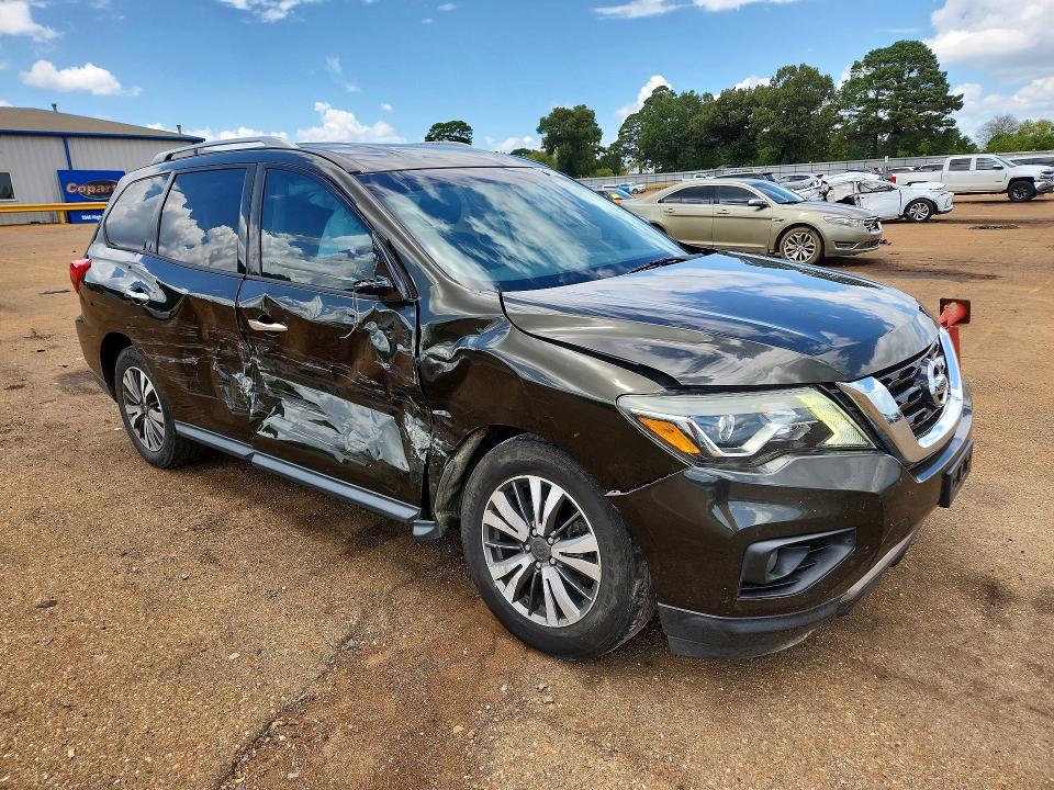 Photo 4 from auction – 2017 NISSAN PATHFINDER with VIN 5N1DR2MM2HC645335