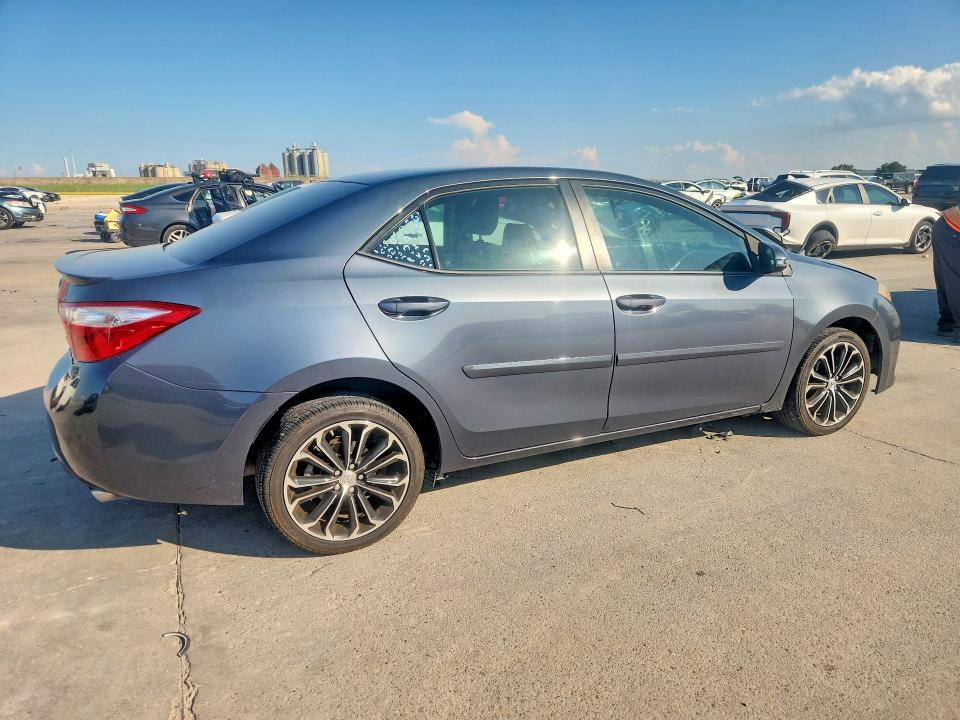Photo 3 from auction – 2016 TOYOTA COROLLA with VIN 5YFBURHE2GP475652