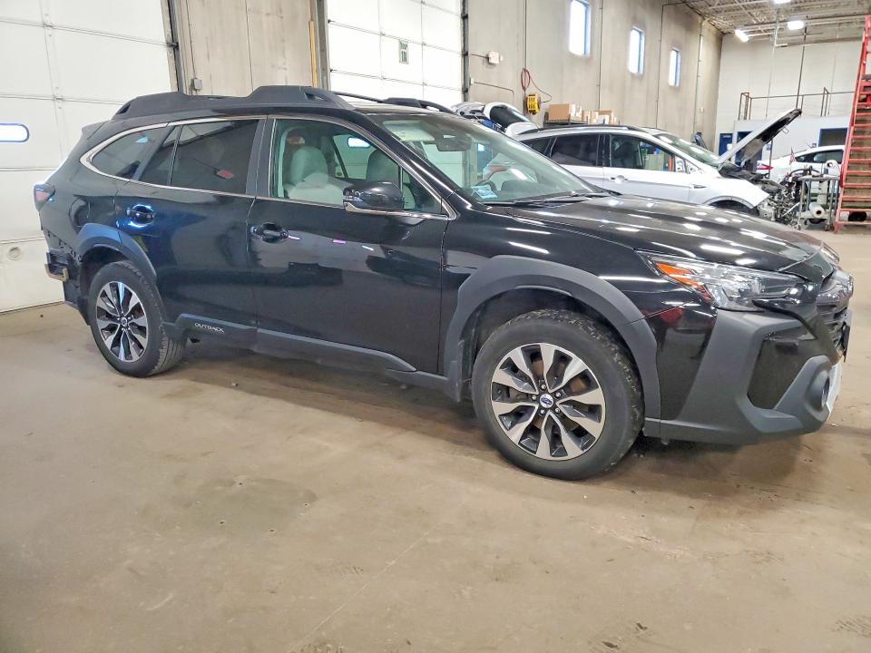 Photo 4 from auction – 2024 SUBARU OUTBACK with VIN 4S4BTGND8R3206856