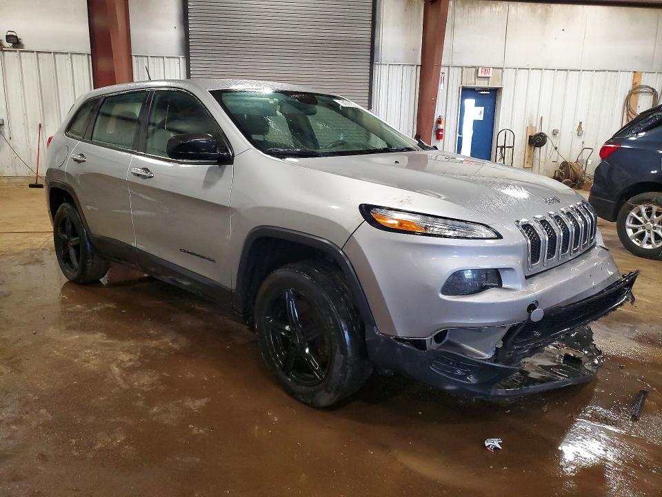Photo 4 from auction – 2015 JEEP CHEROKEE with VIN 1C4PJLAB4FW547176