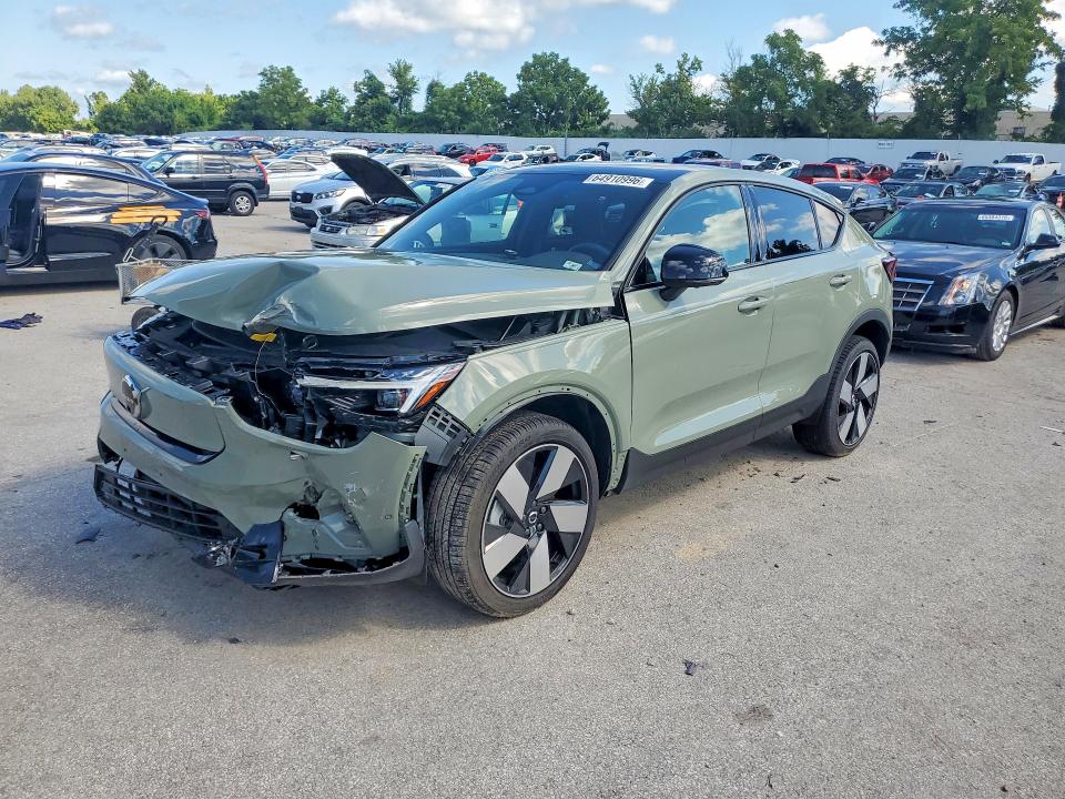 2023 VOLVO C40 - Търг №64910996