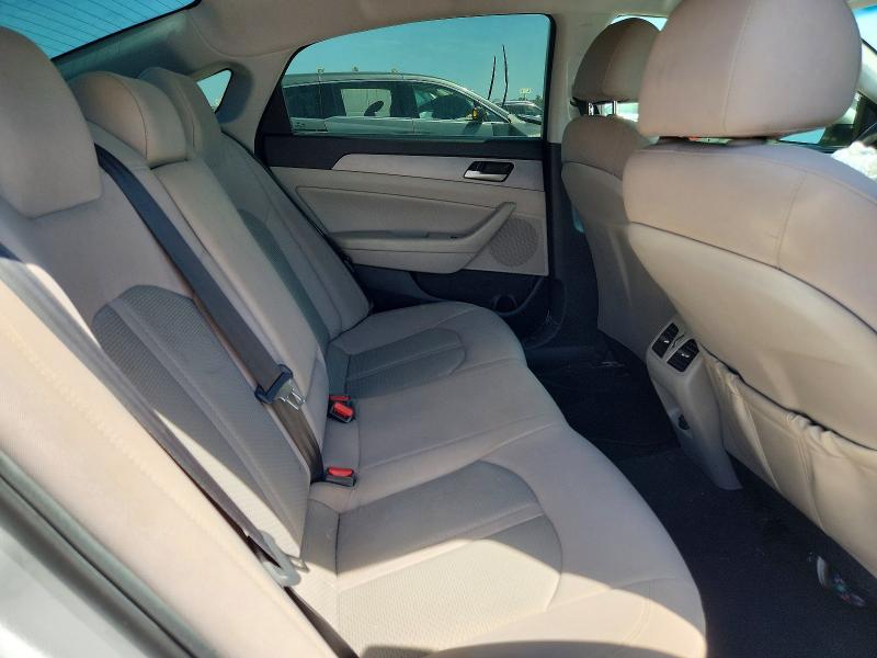 Photo 10 from auction – 2019 HYUNDAI SONATA with VIN 5NPE34AF6KH792992