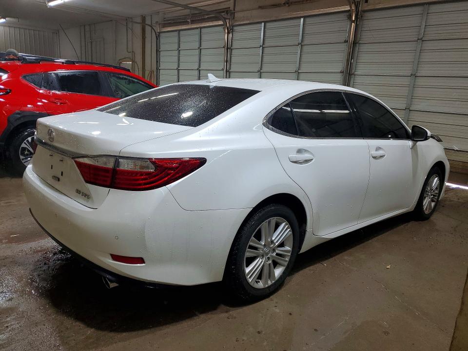 Photo 3 from auction – 2014 LEXUS ES with VIN JTHBK1GG4E2086645