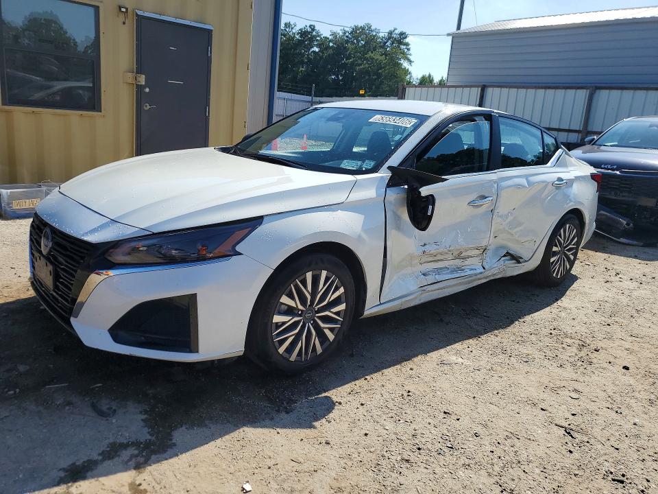 NISSAN ALTIMA 2025 with VIN 1N4BL4DV5SN373852 - Photo from auction