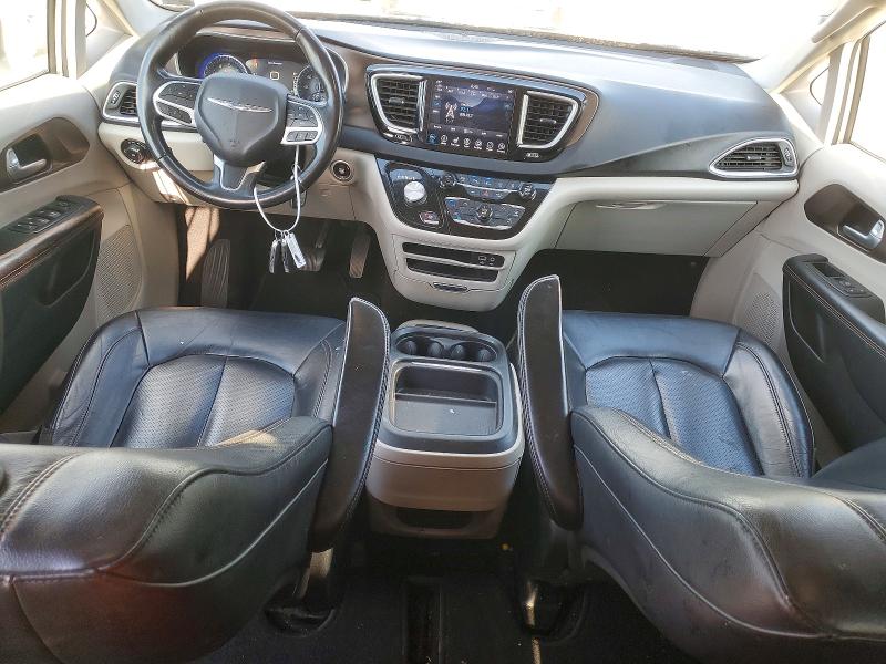 Photo 8 from auction – 2018 CHRYSLER PACIFICA with VIN 2C4RC1BG2JR112255