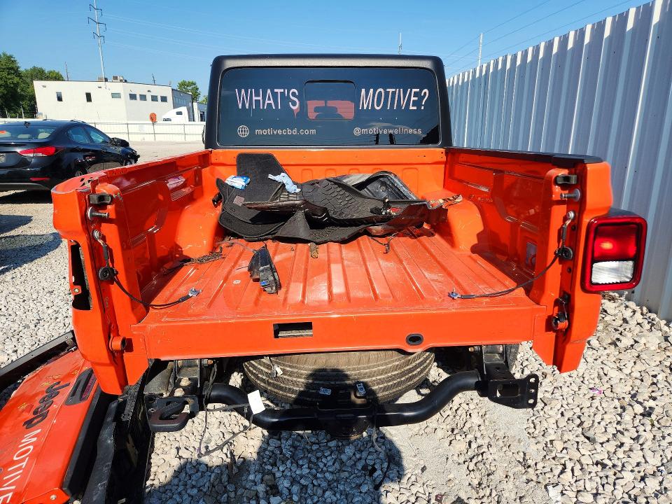 Photo 6 from auction – 2020 JEEP GLADIATOR with VIN 1C6HJTAG7LL149545