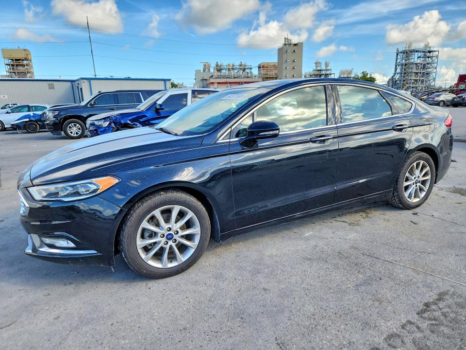 FORD FUSION 2017 with VIN 3FA6P0HD3HR244451 - Photo from auction