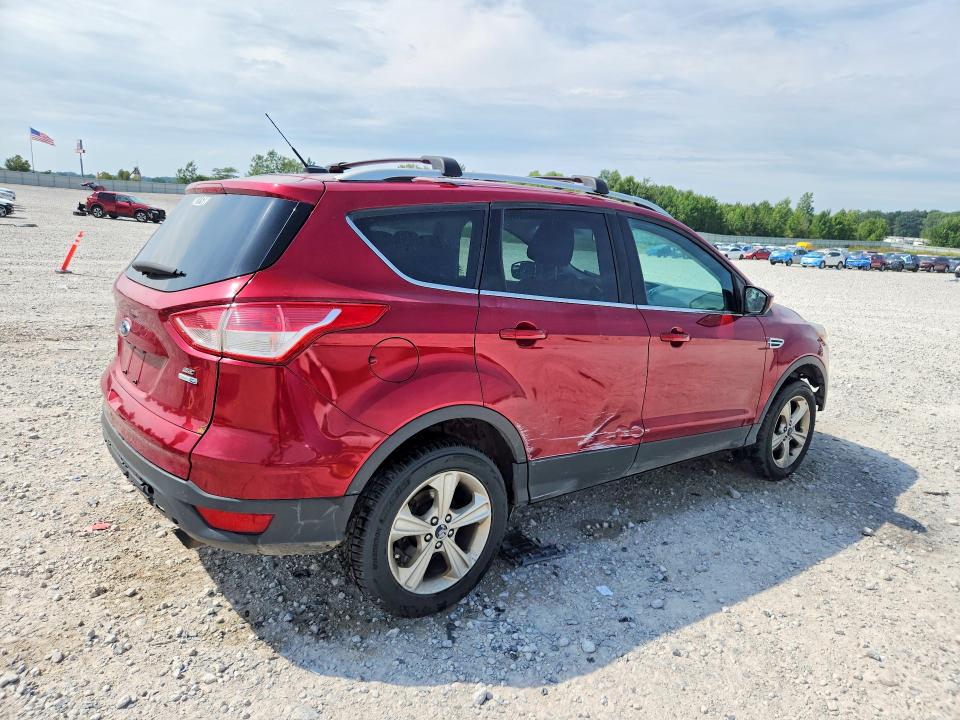 Photo 3 from auction – 2015 FORD ESCAPE with VIN 1FMCU9GX0FUC78029