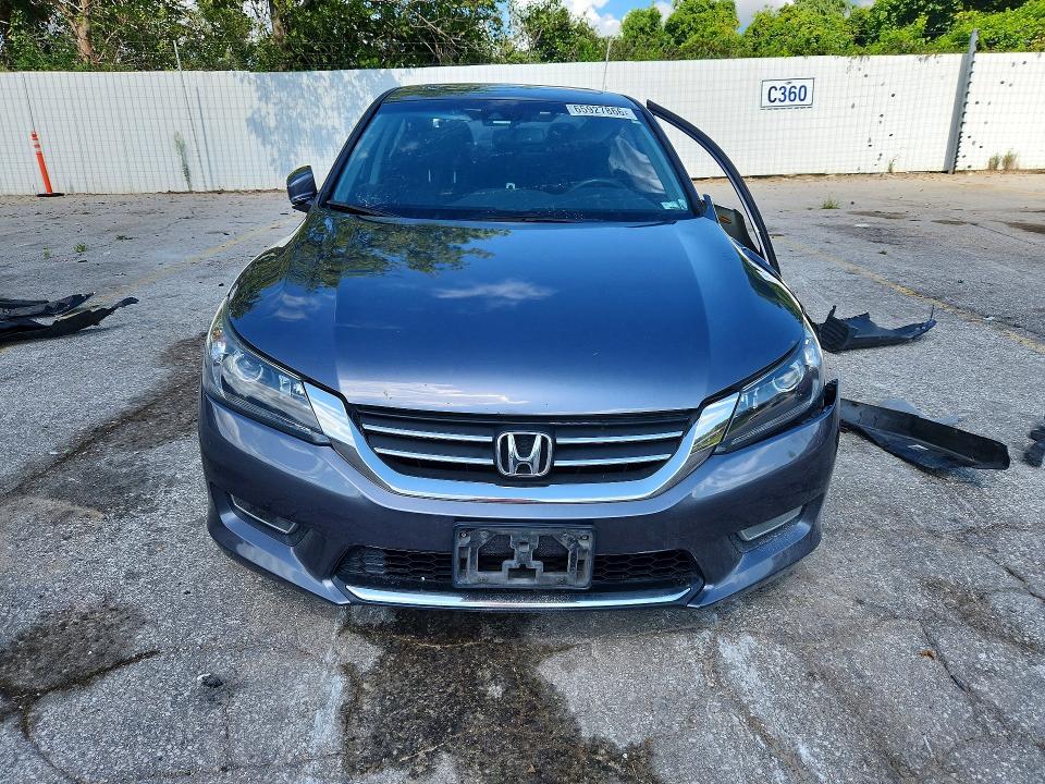 Photo 5 from auction – 2013 HONDA ACCORD with VIN 1HGCR2F89DA170614