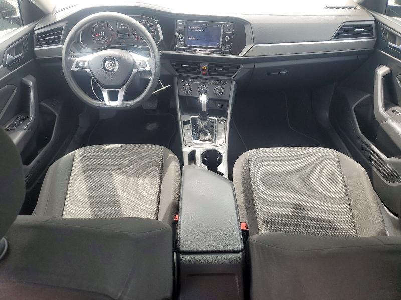Photo 8 from auction – 2019 VOLKSWAGEN JETTA with VIN 3VWC57BU8KM073380