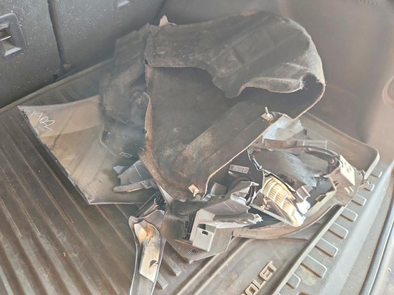 Photo 13 from auction – 2020 CHEVROLET EQUINOX with VIN 3GNAXHEVXLS515739