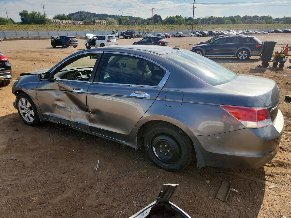 Photo 2 from auction – 2010 HONDA ACCORD with VIN 1HGCP3F85AA013640