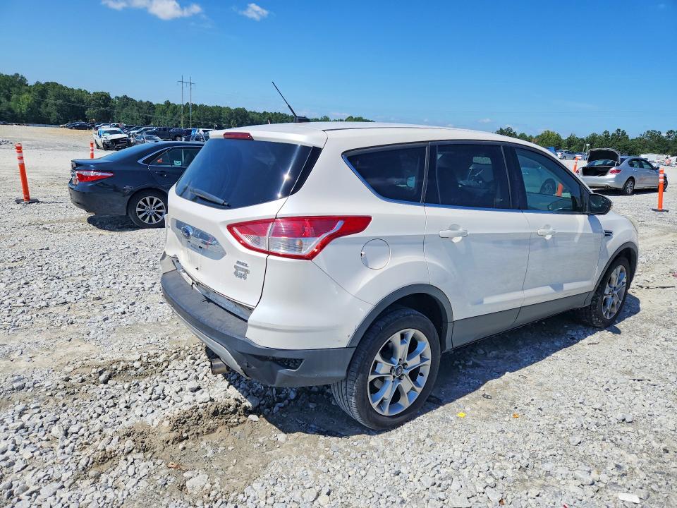 Photo 3 from auction – 2013 FORD ESCAPE with VIN 1FMCU9H9XDUA48723