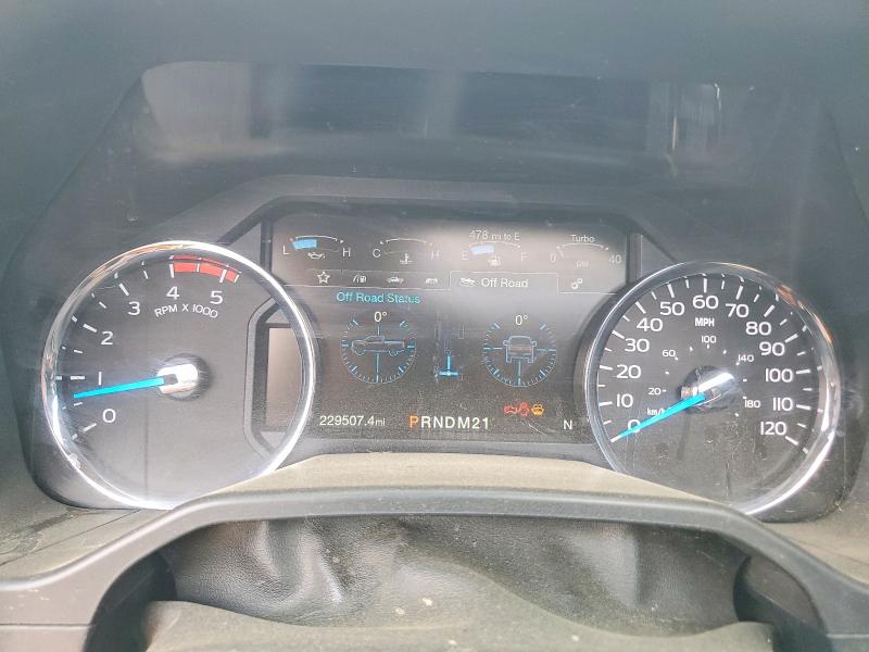 Photo 9 from auction – 2017 FORD F350 with VIN 1FT8W3BT2HEB87167