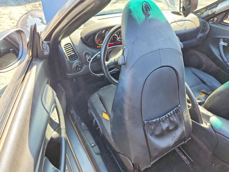 Photo 8 from auction – 2001 PORSCHE BOXSTER with VIN WP0CA29861U627486
