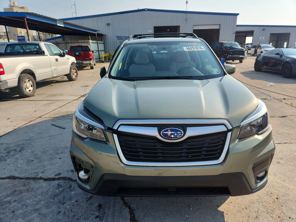 Photo 5 from auction – 2021 SUBARU FORESTER with VIN JF2SKAJC5MH587337