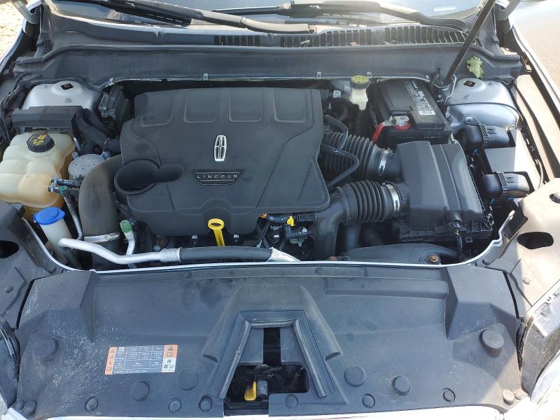 Photo 11 from auction – 2017 LINCOLN MKZ with VIN 3LN6L5FC4HR631292