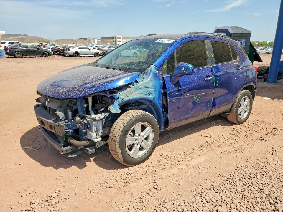 CHEVROLET TRAX 2017 with VIN 3GNCJLSB3HL215744 - Photo from auction