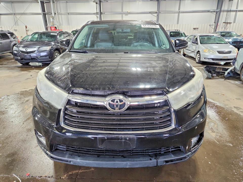 Photo 5 from auction – 2016 TOYOTA HIGHLANDER with VIN 5TDDKRFH4GS238034