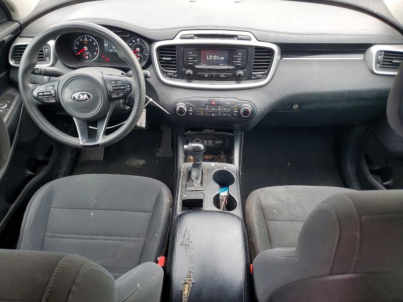 Photo 8 from auction – 2017 KIA SORENTO with VIN 5XYPG4A52HG213274