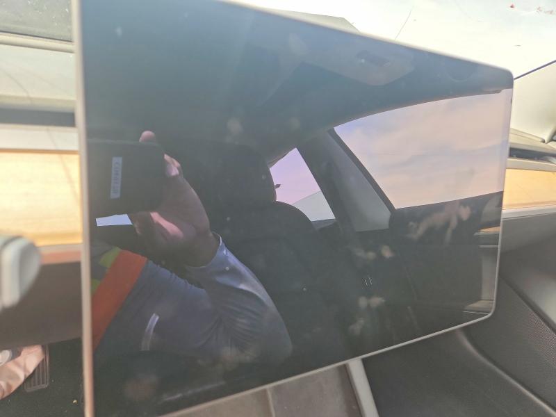 Photo 9 from auction – 2021 TESLA MODEL 3 with VIN 5YJ3E1EA1MF030007