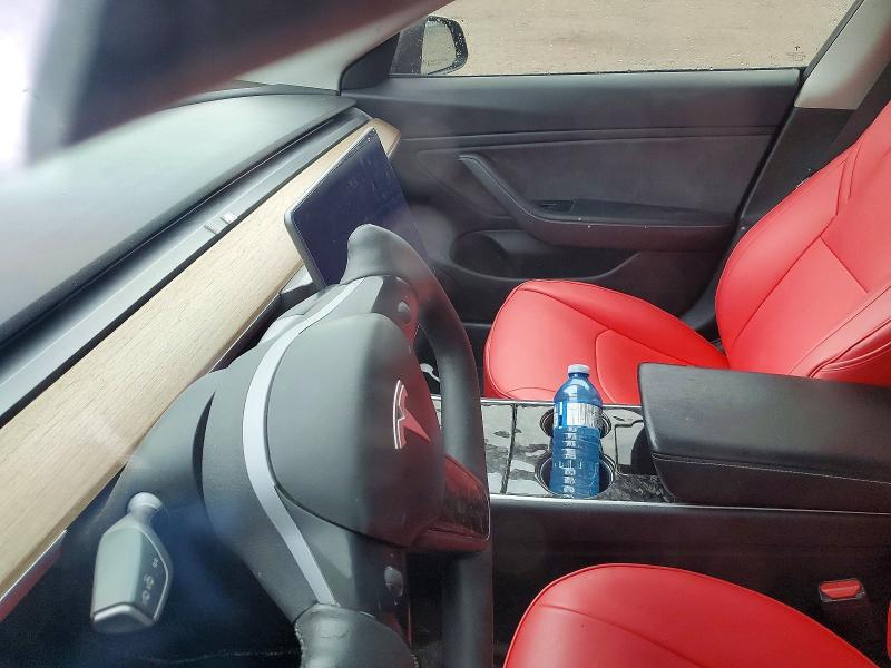 Photo 9 from auction – 2018 TESLA MODEL 3 with VIN 5YJ3E1EA4JF028389
