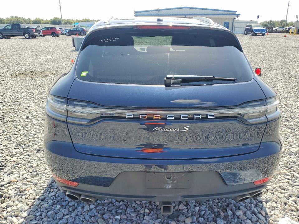 Photo 6 from auction – 2020 PORSCHE MACAN with VIN WP1AB2A56LLB35070