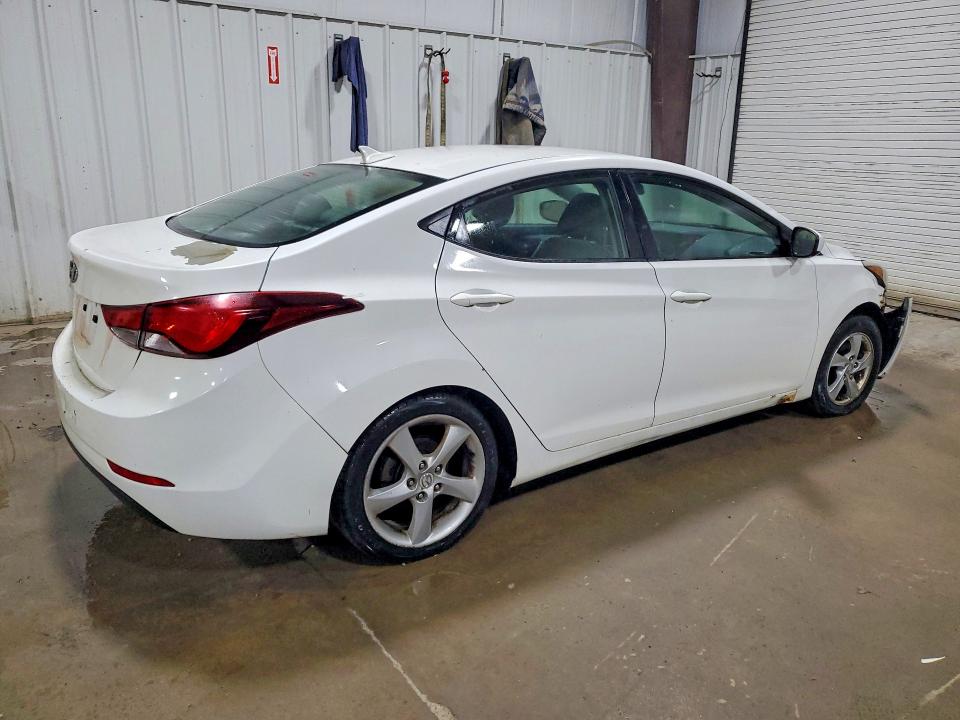 Photo 3 from auction – 2014 HYUNDAI ELANTRA with VIN 5NPDH4AE9EH456956