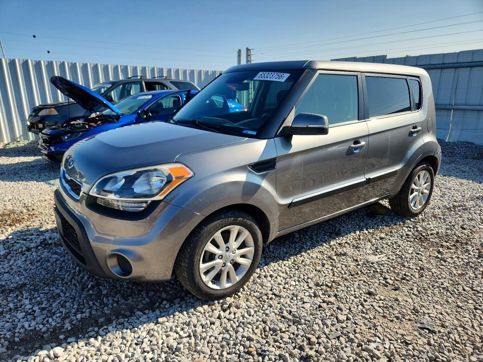 Снимка 1 от търг – 2012 KIA SOUL с VIN KNDJT2A66C7404989