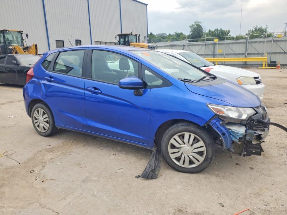Photo 4 from auction – 2017 HONDA FIT with VIN 3HGGK5H57HM706883