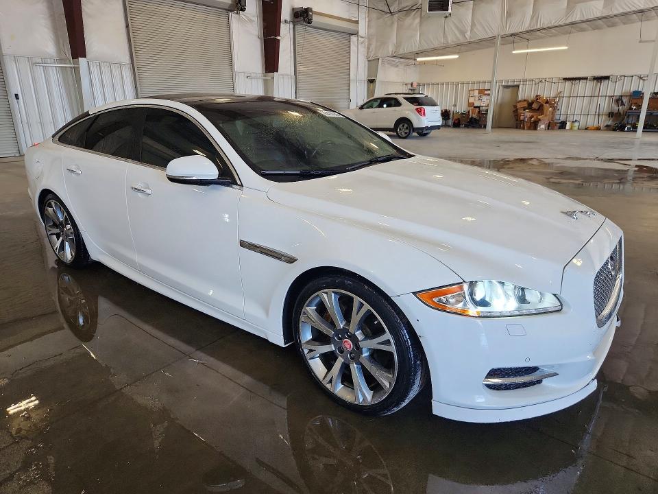 Photo 4 from auction – 2015 JAGUAR XJ with VIN SAJWA1CZ3F8V84879