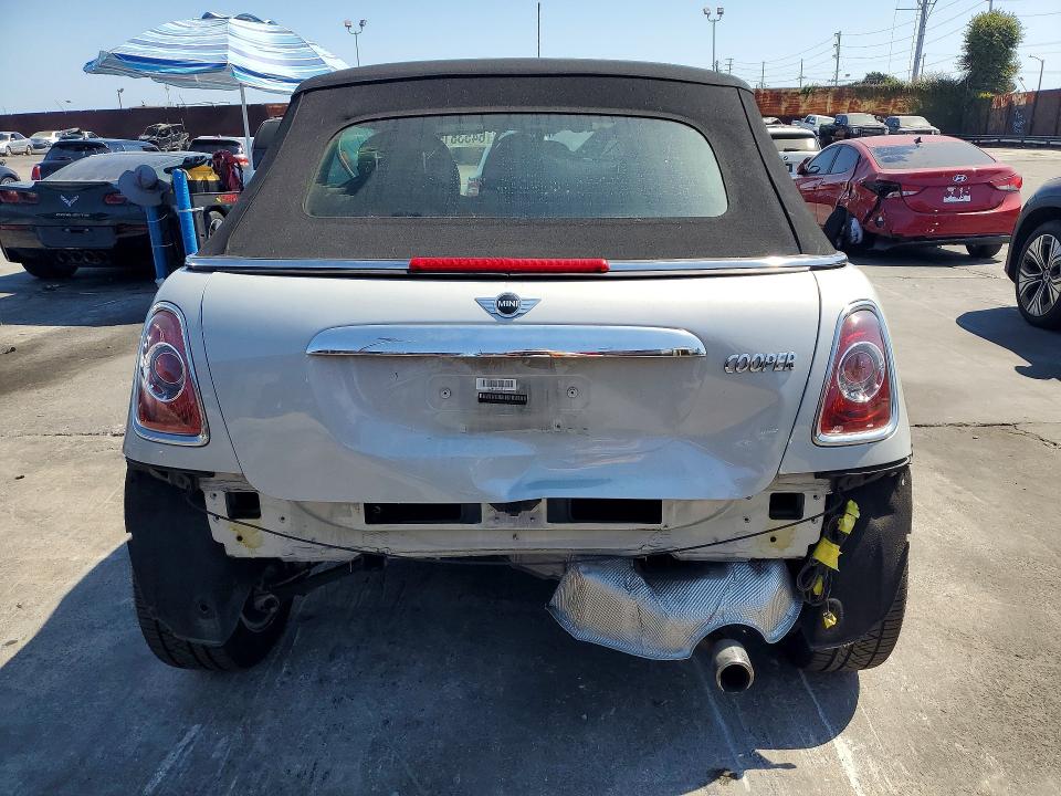 Photo 6 from auction – 2012 MINI COOPER with VIN WMWZN3C59CT134619