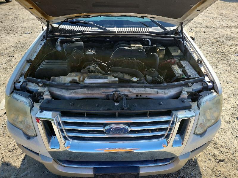 Photo 12 from auction – 2008 FORD EXPLORER with VIN 1FMEU64E08UA19571