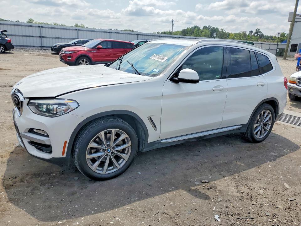 BMW X3 2018 with VIN 5UXTR9C54JLC72650 - Photo from auction