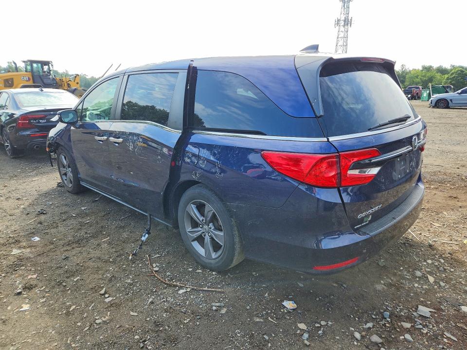 Photo 2 from auction – 2021 HONDA ODYSSEY with VIN 5FNRL6H50MB041625