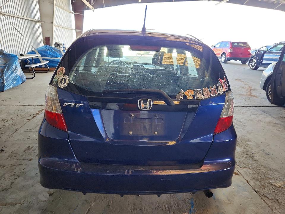 Photo 6 from auction – 2012 HONDA FIT with VIN JHMGE8G33CC024664