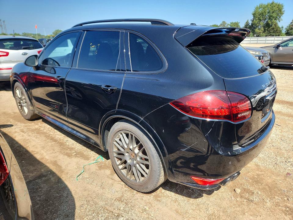 Photo 2 from auction – 2014 PORSCHE CAYENNE with VIN WP1AD2A23ELA73470