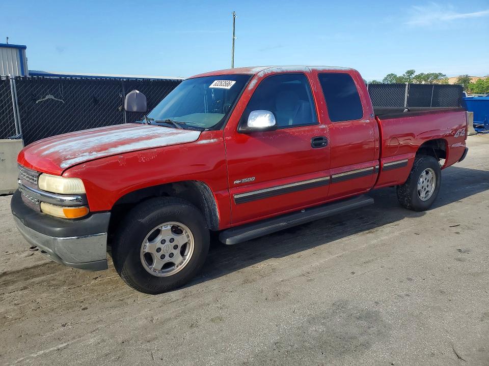 CHEVROLET SILVERADO 2000 with VIN 2GCEK19T5Y1393755 - Photo from auction