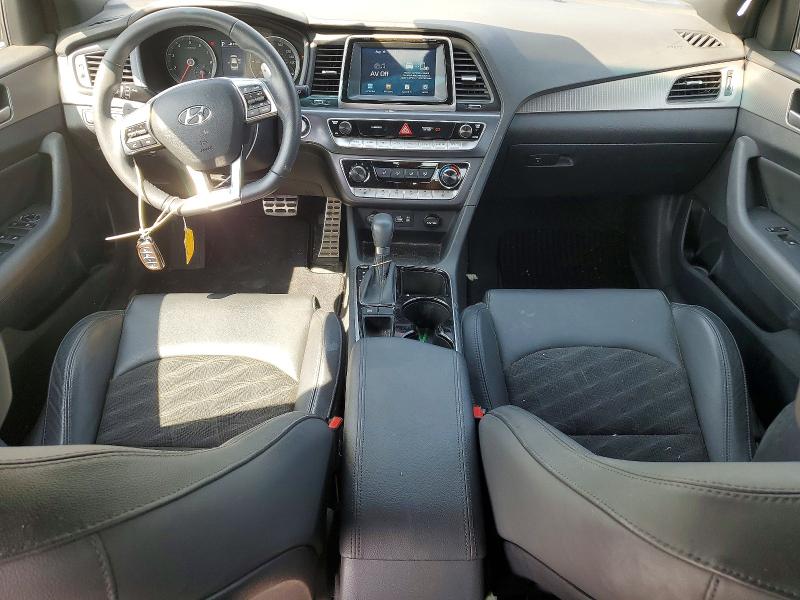 Photo 8 from auction – 2018 HYUNDAI SONATA with VIN 5NPE34AF1JH599261