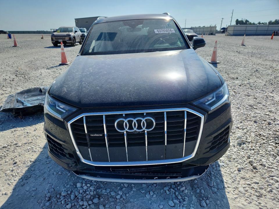 Photo 5 from auction – 2021 AUDI Q7 with VIN WA1AXAF77MD021897